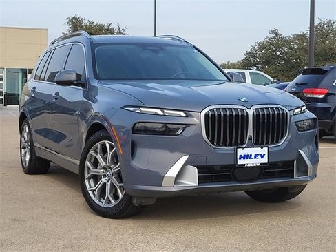Used 2024 BMW X7 xDrive40i image 1
