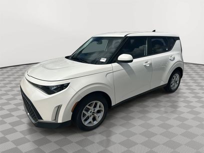 Used 2025 Kia Soul LX w/ LX Technology Package