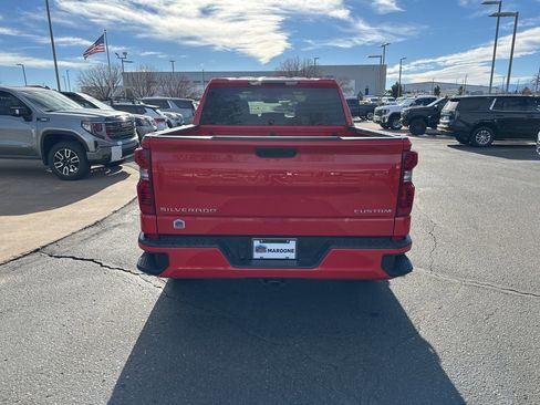 Used 2022 Chevrolet Silverado 1500 Custom image 29