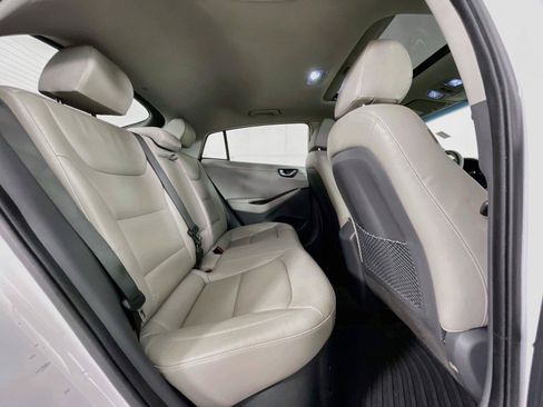 Used 2017 Hyundai Ioniq Limited FWD image 28