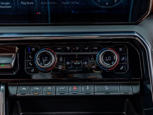 Used 2025 GMC Sierra 1500 Denali Ultimate image 27