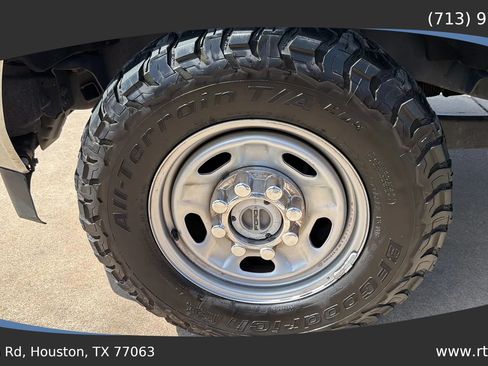 Used 2019 Ford F250 XL w/ Power Equipment Group AWD/4WD image 16