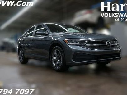 Certified 2023 Volkswagen Jetta SE