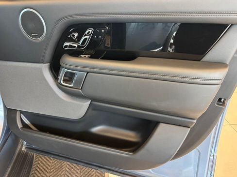 Used 2020 Land Rover Range Rover HSE AWD/4WD image 23