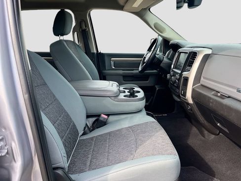 Used 2019 RAM 1500 Big Horn RWD image 26