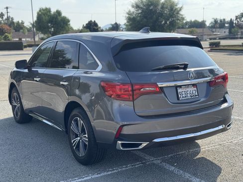 Used 2017 Acura MDX FWD image 4