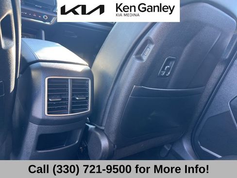 Certified 2023 Kia Sportage EX image 47
