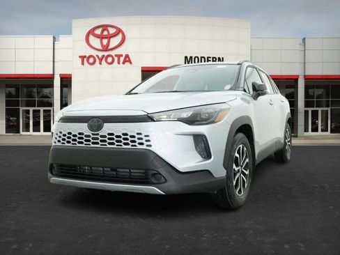 New 2026 Toyota Corolla Cross SE image 4