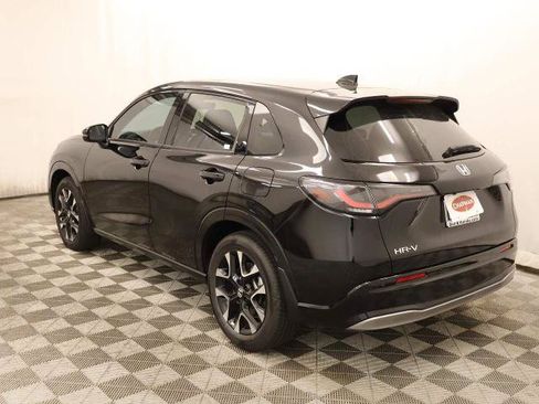 Used 2026 Honda HR-V EX-L image 11