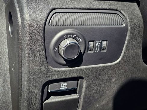 New 2026 Jeep Grand Wagoneer L 4WD image 15