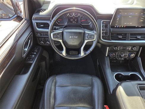 Used 2021 Chevrolet Tahoe Z71 image 12