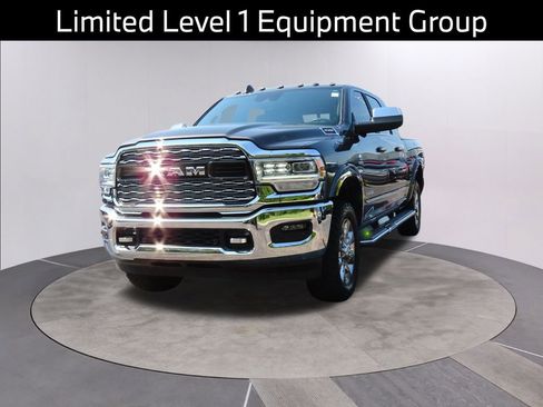 Used 2022 RAM 3500 Limited image 4