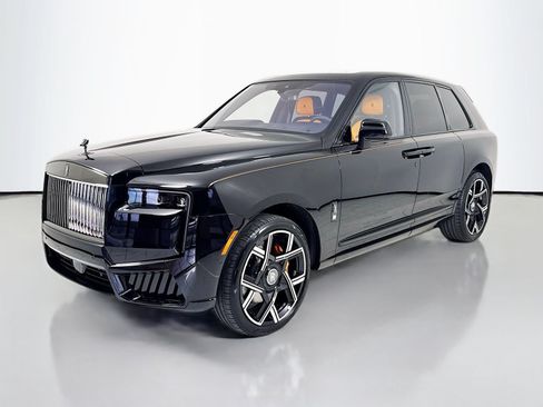 Certified 2026 Rolls-Royce Cullinan Black Badge AWD/4WD image 3