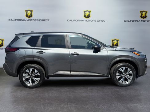 Used 2023 Nissan Rogue SV AWD/4WD image 6