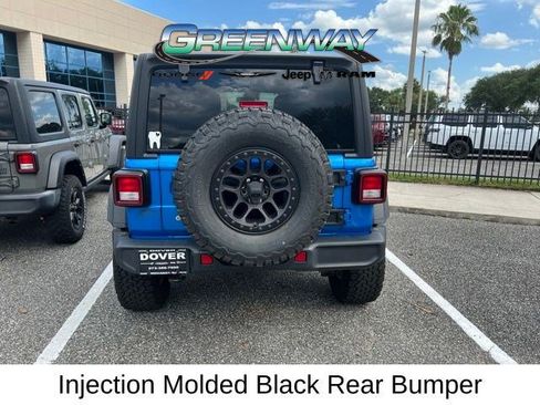 Used 2022 Jeep Wrangler Unlimited Sport w/ Xtreme Recon 35" Tire Package AWD/4WD image 6