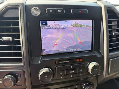 Used 2022 Ford F250 XL w/ STX Appearance Package AWD/4WD image 6