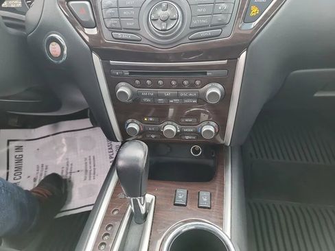 Used 2015 Nissan Pathfinder SL w/ SL Premium Package AWD/4WD image 19
