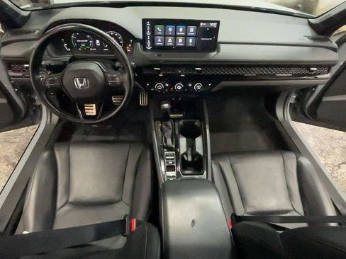 Used 2025 Honda Accord Sport image 26