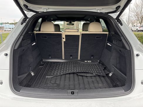 Used 2025 Audi Q5 2.0T Premium image 33