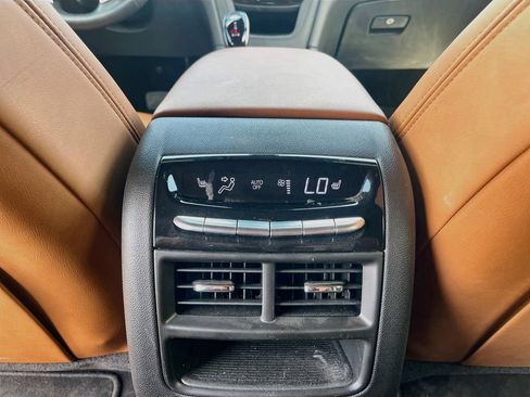 Used 2025 Cadillac XT5 Premium Luxury w/ Technology Package FWD image 27