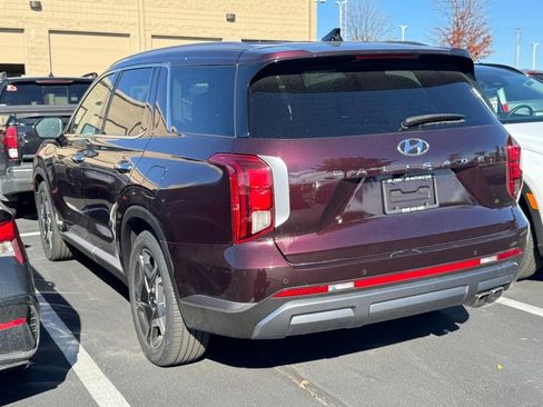 Used 2024 Hyundai Palisade SEL image 4