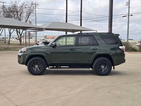 Used 2022 Toyota 4Runner Trail Special Edition image 6
