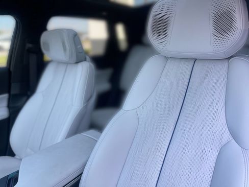 Certified 2024 Cadillac Lyriq Sport AWD/4WD image 18