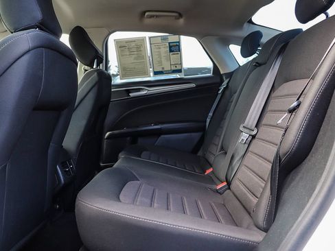 Certified 2020 Ford Fusion SE AWD/4WD image 21