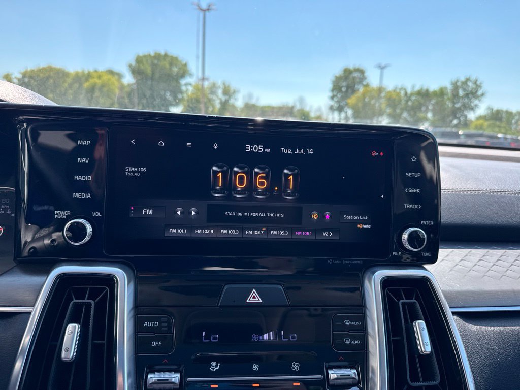 Used 2022 Kia Sorento SX AWD/4WD image 15
