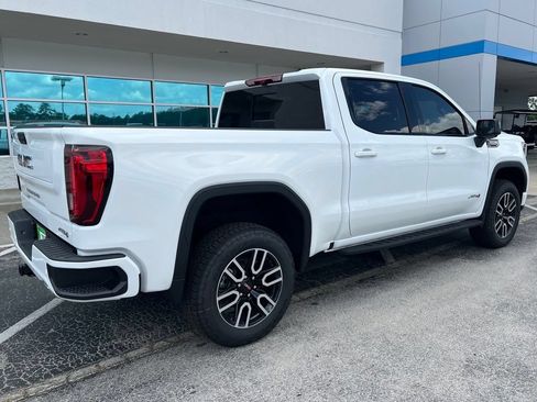 New 2026 GMC Sierra 1500 AT4 w/ AT4 Premium Package AWD/4WD image 4
