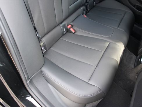 New 2026 BMW 330i xDrive Sedan w/ M Sport Package image 26