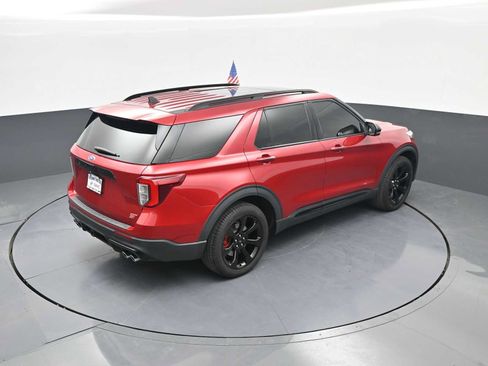 Used 2023 Ford Explorer ST w/ Equipment Group 401A AWD/4WD image 35