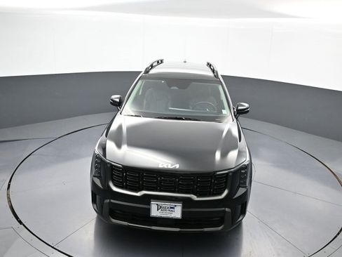Certified 2024 Kia Sorento SX image 37