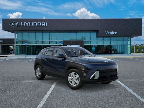 New 2027 Hyundai Kona SE FWD image 2