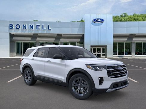 New 2026 Ford Explorer Active w/ Active Comfort Package image 7