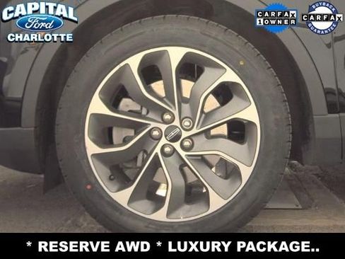 Used 2023 Lincoln Nautilus Reserve w/ Luxury Package AWD/4WD image 9