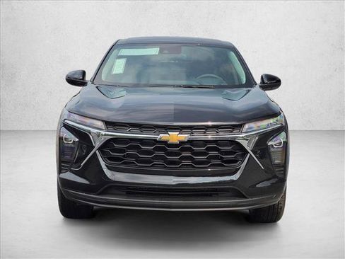 New 2026 Chevrolet Trax LS w/ LS Convenience Package FWD image 6