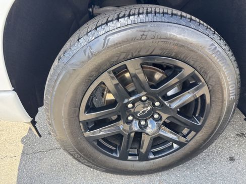 Used 2024 Chevrolet Silverado 1500 RST w/ LPO, Dark Essentials Package AWD/4WD image 11