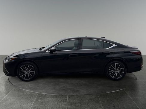 Used 2023 Lexus ES 250 w/ Premium Package AWD/4WD image 5