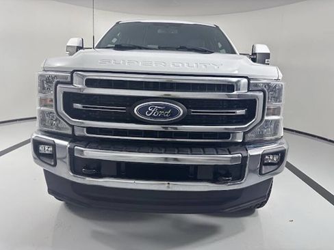 Used 2022 Ford F250 Lariat w/ Lariat Value Package image 2
