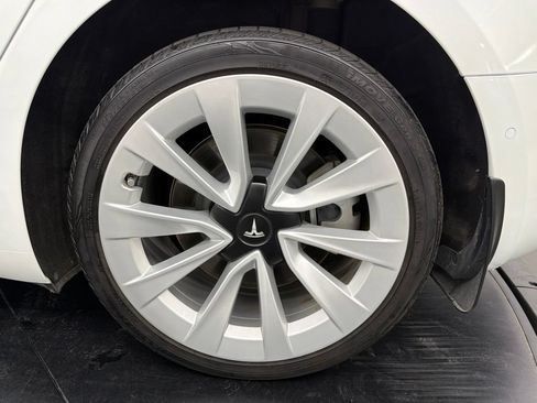 Used 2022 Tesla Model 3 Long Range AWD/4WD image 17
