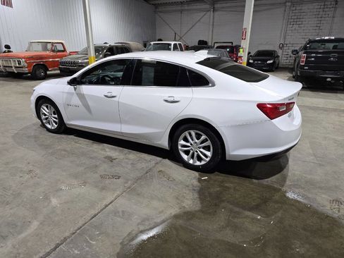 Used 2018 Chevrolet Malibu LT image 7