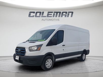 New 2023 Ford E-Transit Medium Roof