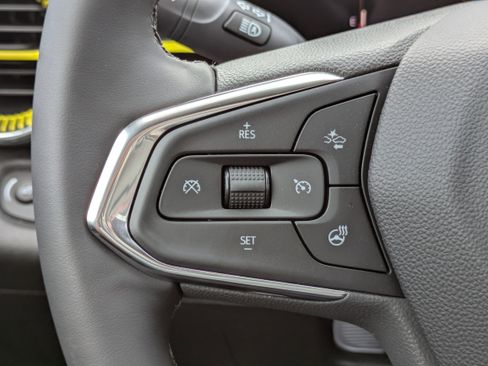 New 2025 Chevrolet Trax ACTIV w/ Driver Confidence Package image 16