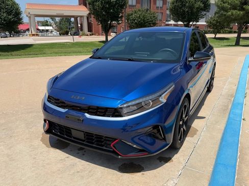 Used 2024 Kia Forte GT-Line w/ GT-Line Premium Package FWD image 4