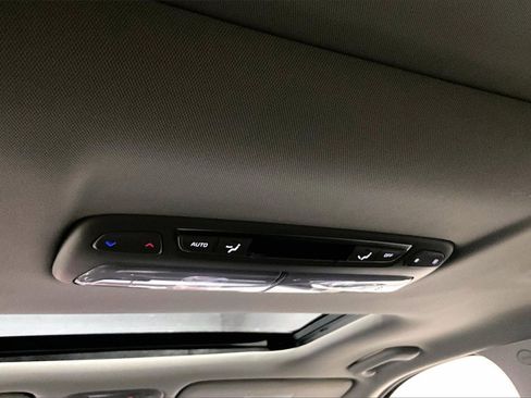 Used 2022 Kia Telluride SX image 11