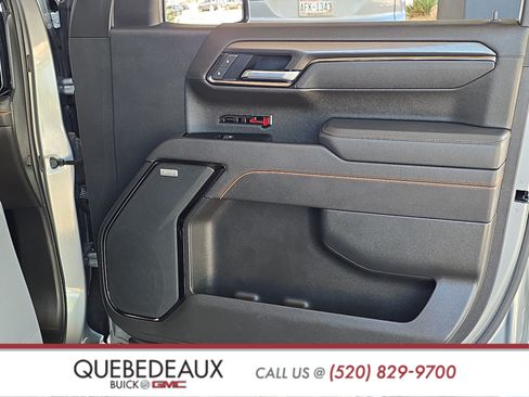 Used 2025 GMC Sierra 1500 AT4 w/ AT4 Premium Package AWD/4WD image 33
