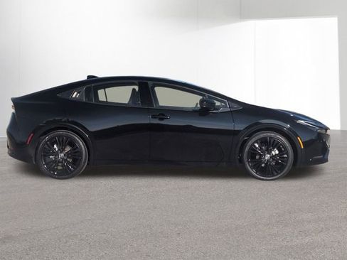 Certified 2026 Toyota Prius image 4