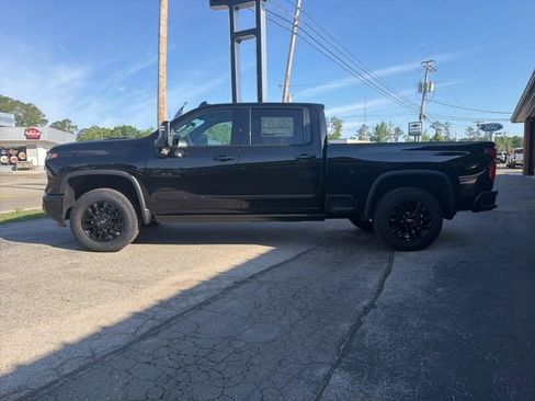 New 2025 Chevrolet Silverado 2500 High Country w/ Midnight Edition AWD/4WD image 1