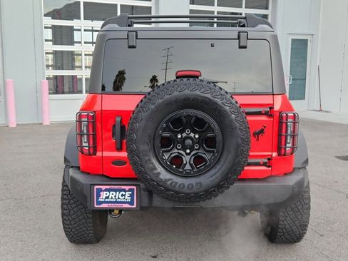 Used 2022 Ford Bronco Wildtrak image 7